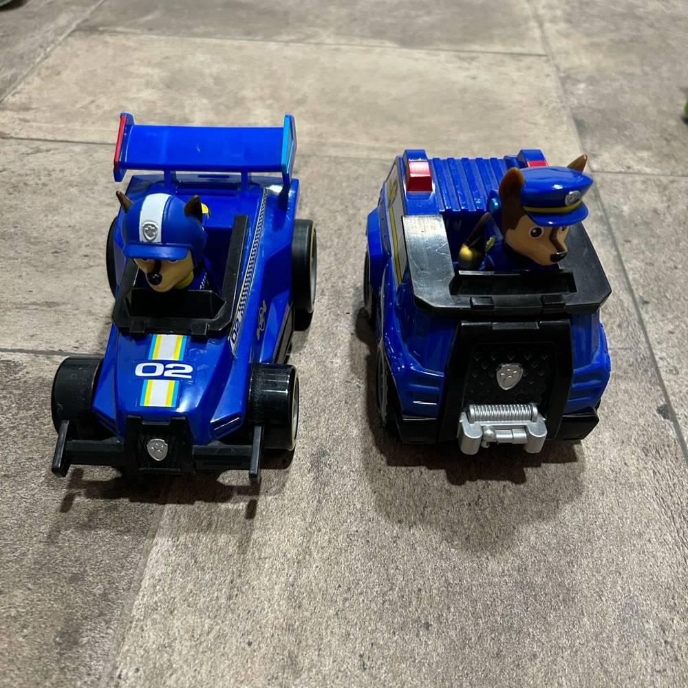 Two EUC Paw Patrol Chase Rescue Vehicles. Nickelodeon Paw Patrol Set with sound